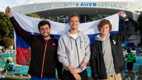 Медведев – Рублев и другие матчи ¼ финала АО 2021: расписание, результаты, трансляции